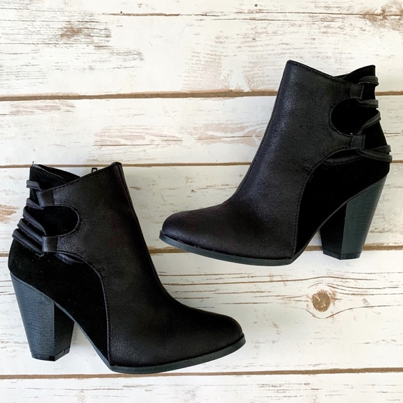 black ankle boots 5.5
